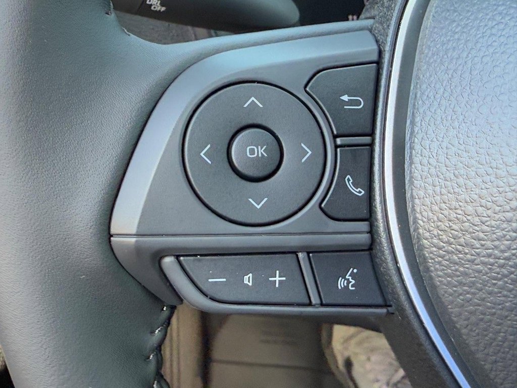 New 2026 Toyota Corolla SE image 13