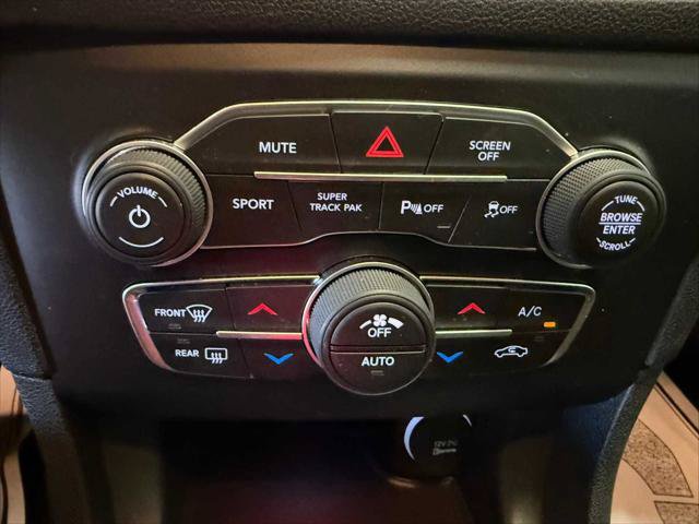 Certified 2023 Dodge Charger SXT w/ Cold Weather Package AWD/4WD image 33