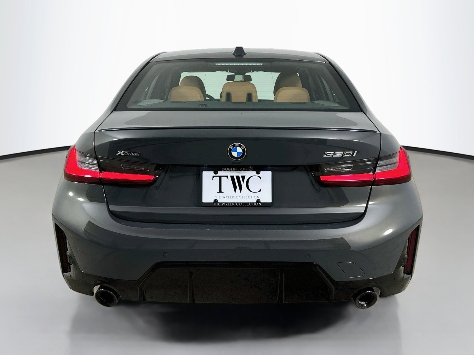 New 2026 BMW 330i xDrive Sedan w/ M Sport Package AWD/4WD image 6