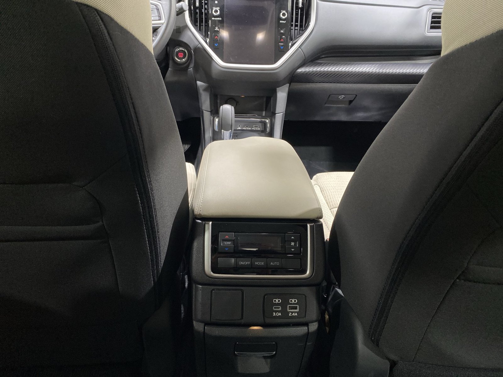 Used 2025 Subaru Ascent Premium AWD/4WD image 20