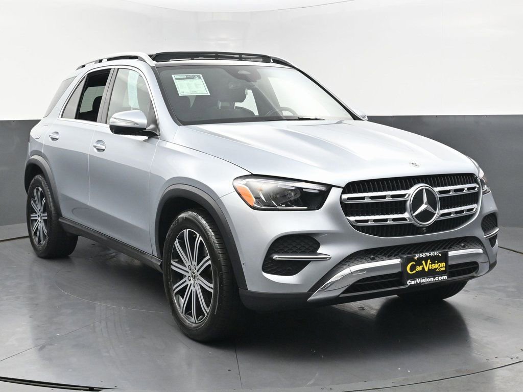 Used 2025 Mercedes-Benz GLE 450e GLE 450e w/ Winter Package image 5