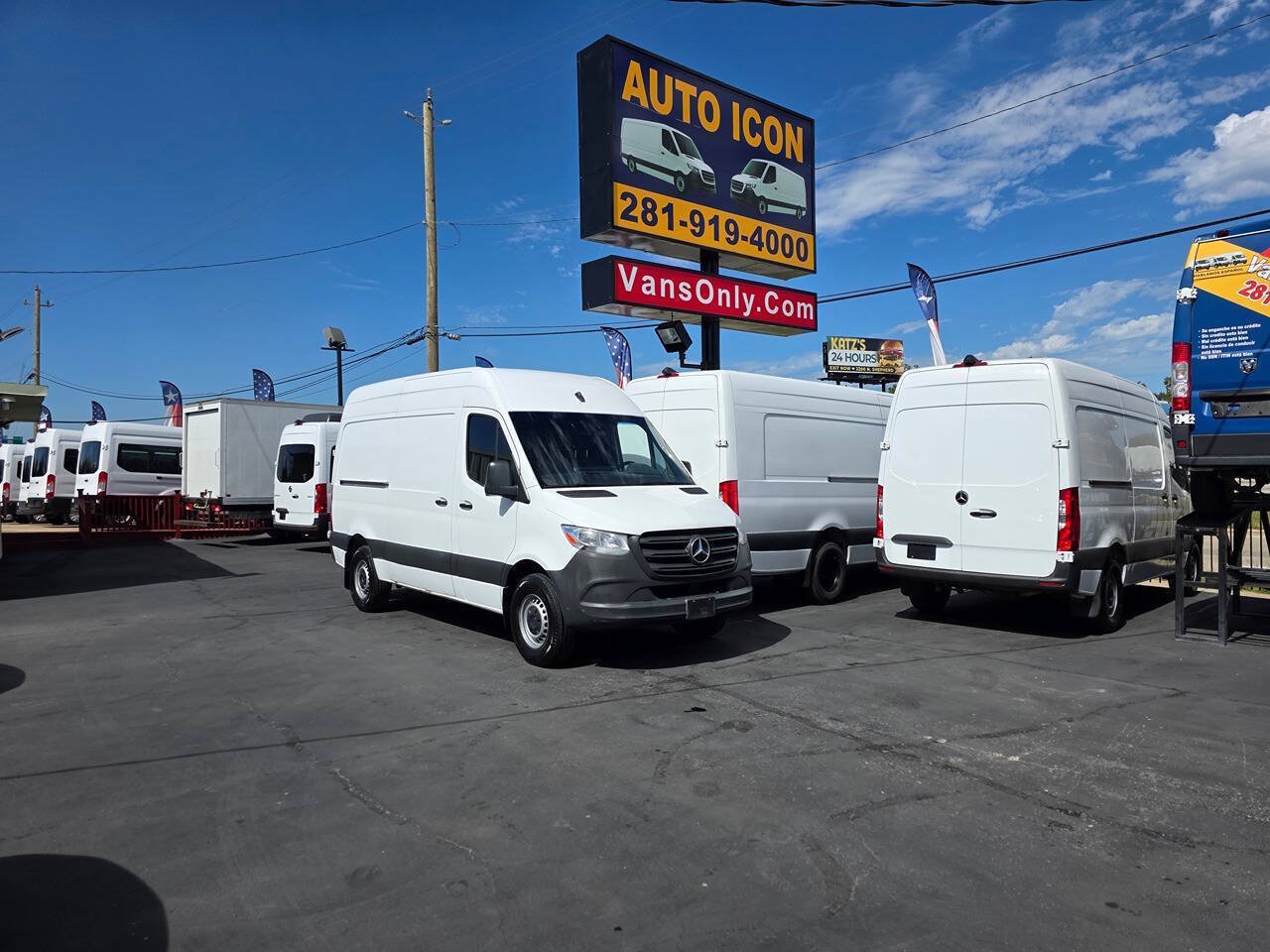 Used 2020 Mercedes-Benz Sprinter 2500 image 25