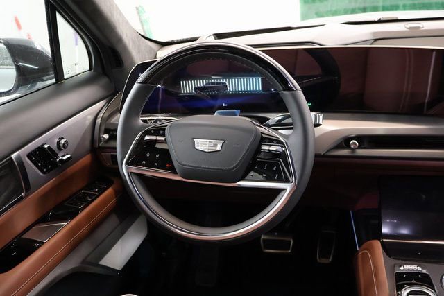 New 2026 Cadillac Vistiq Platinum image 14