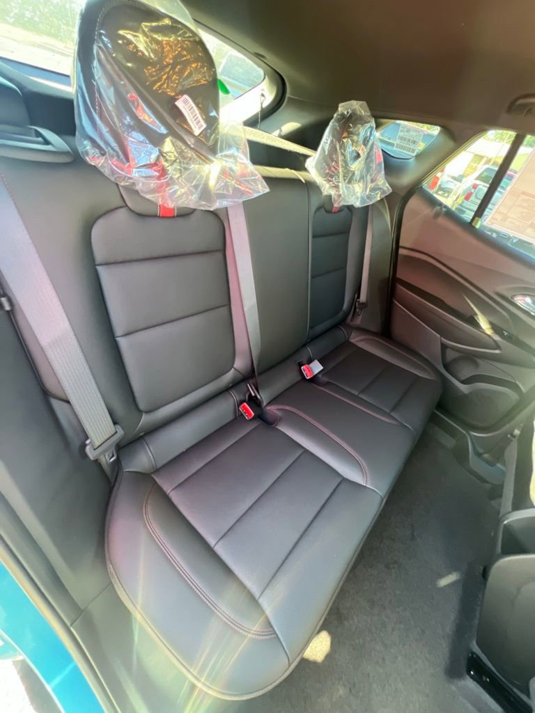 New 2025 Chevrolet Trax RS w/ Driver Confidence Package image 19