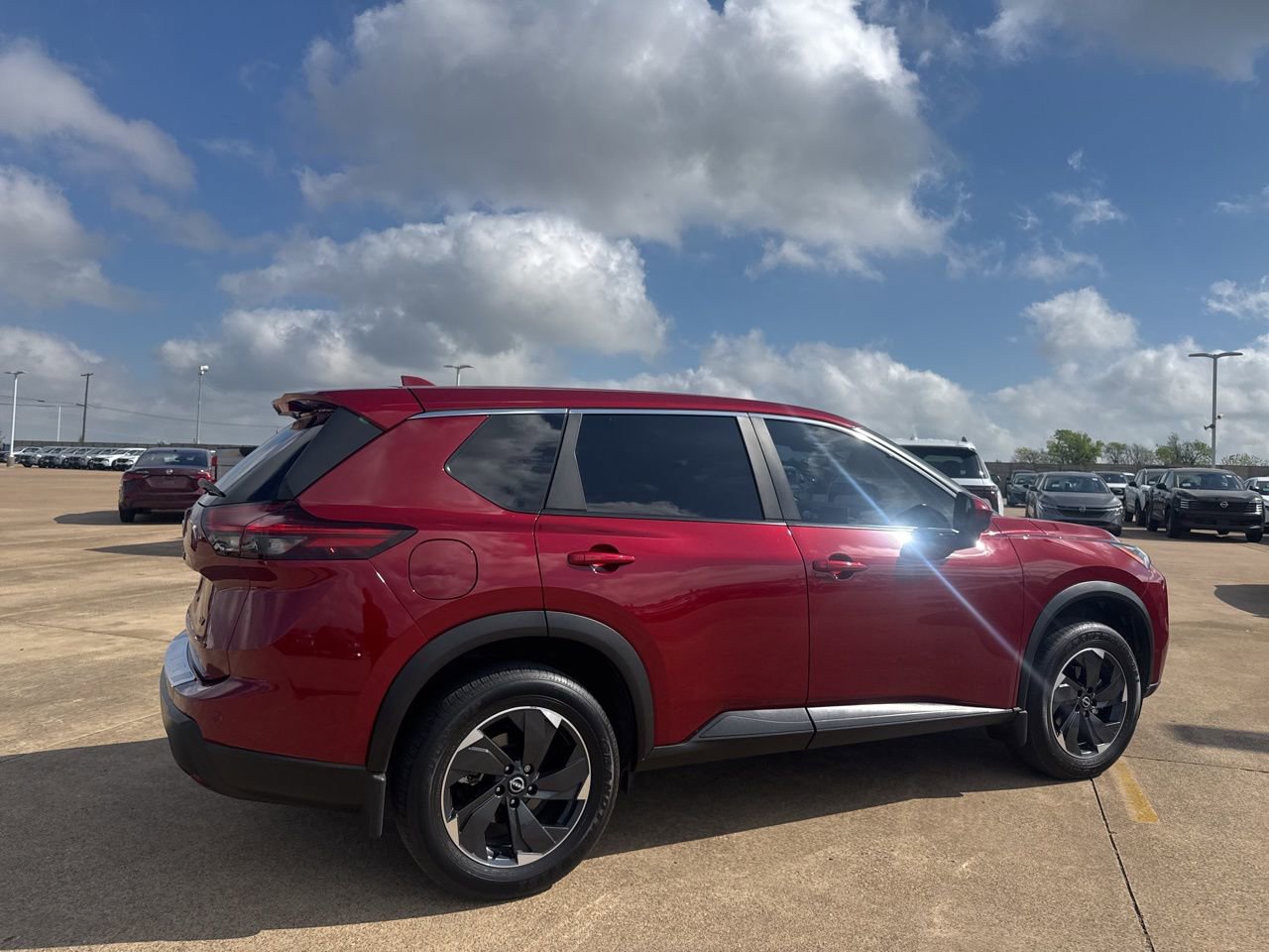 Certified 2024 Nissan Rogue SV image 22