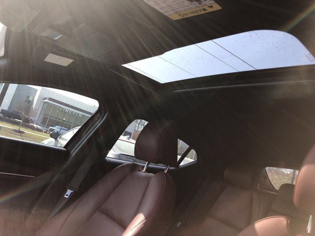 Used 2025 MAZDA MAZDA3 Carbon image 10