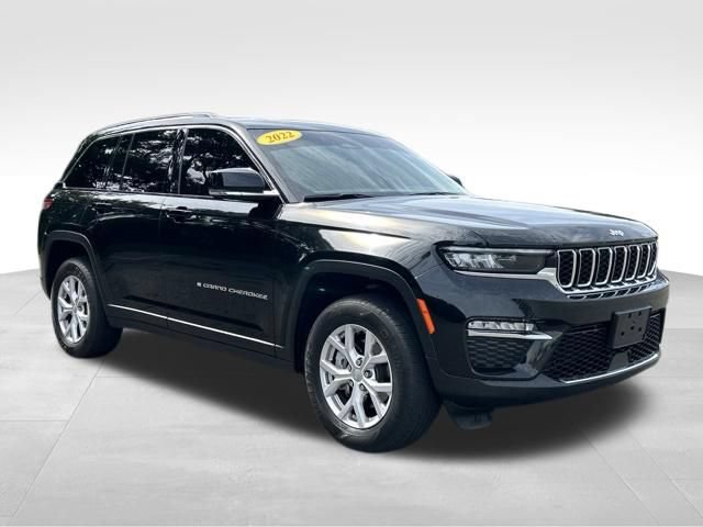 Used 2022 Jeep Grand Cherokee Limited AWD/4WD image 7