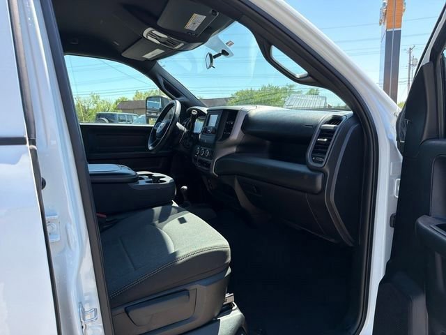 Used 2024 RAM 2500 Tradesman w/ Chrome Appearance Group AWD/4WD image 32