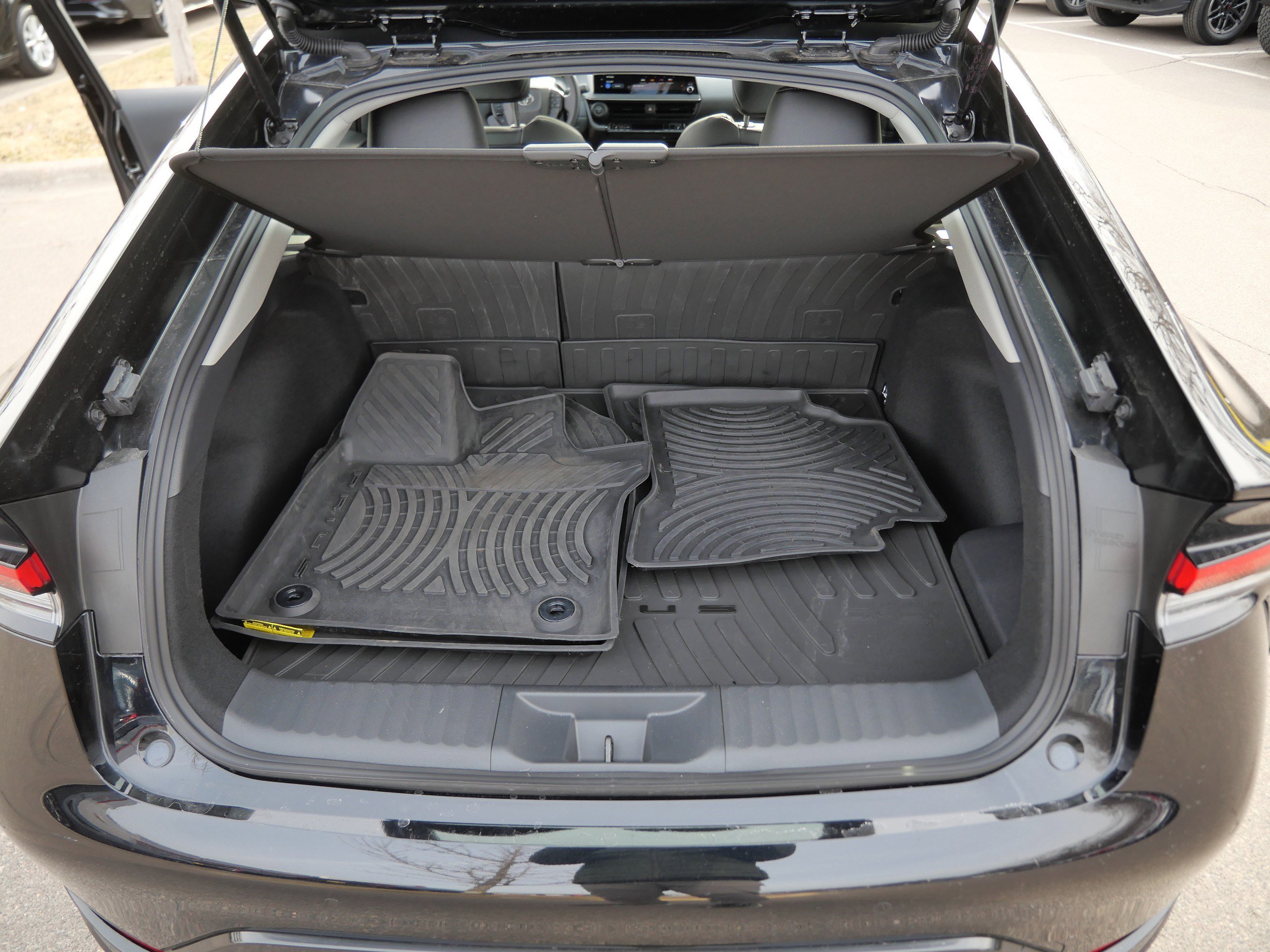 Used 2026 Toyota Prius AWD image 18