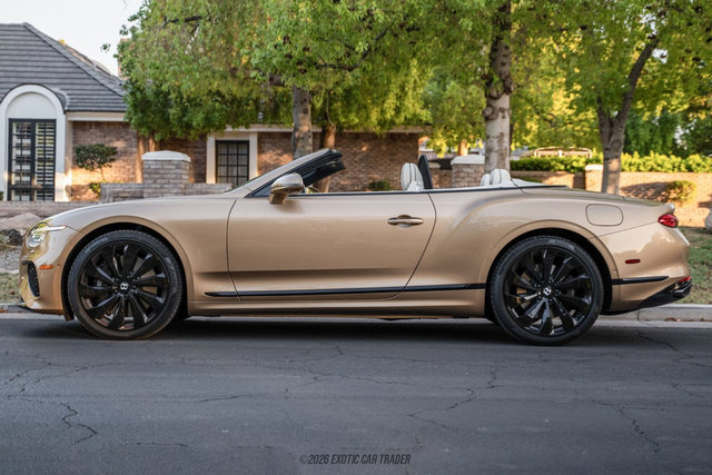 Used 2026 Bentley Continental GTC AWD/4WD image 3