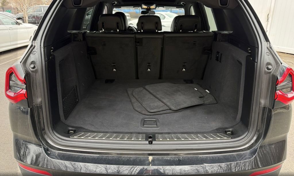 Used 2023 BMW X3 xDrive30i w/ Premium Package image 39