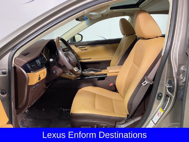 Used 2017 Lexus ES 350 w/ Navigation System Package FWD image 11