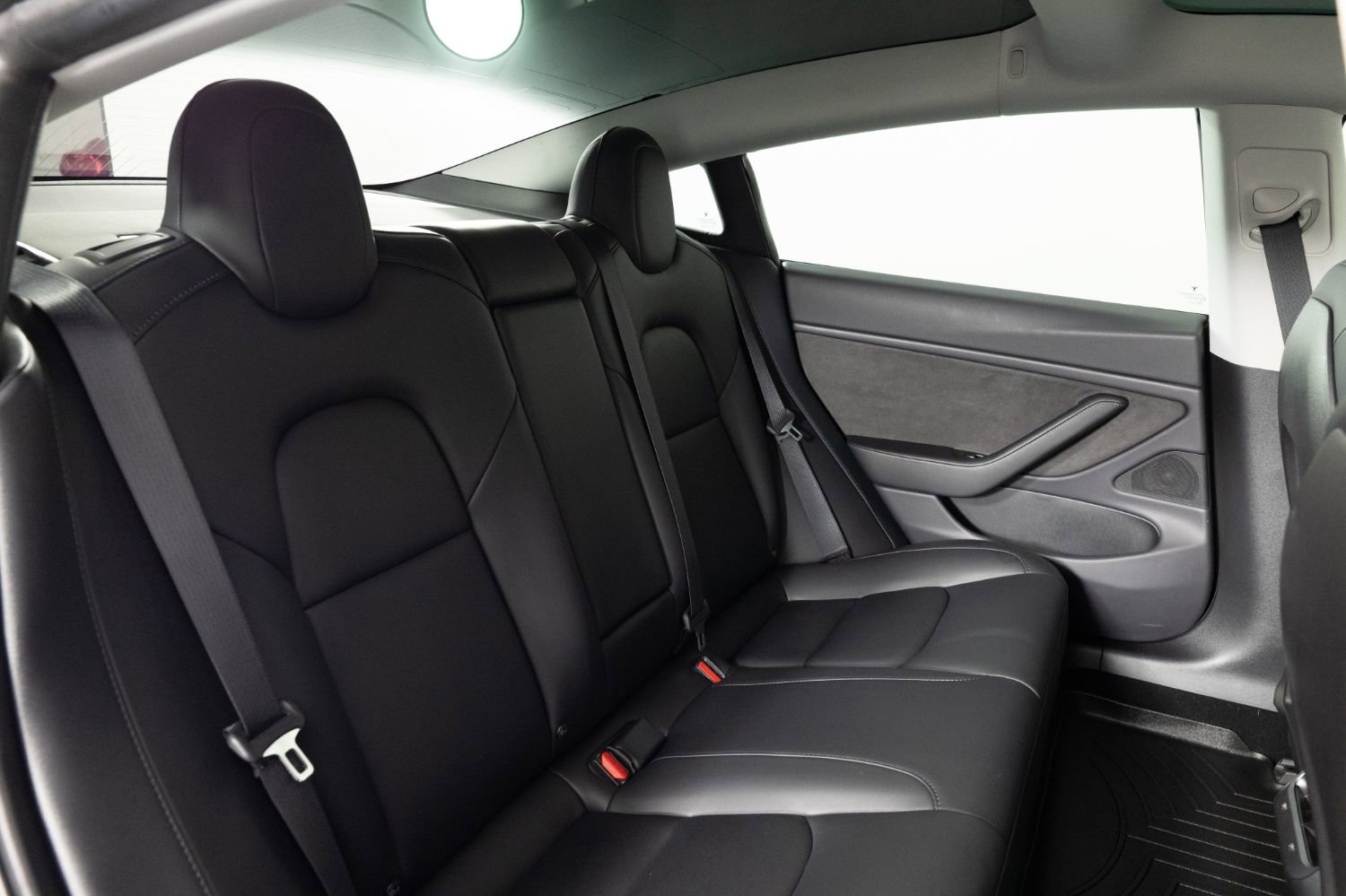 Used 2019 Tesla Model 3 Long Range image 23