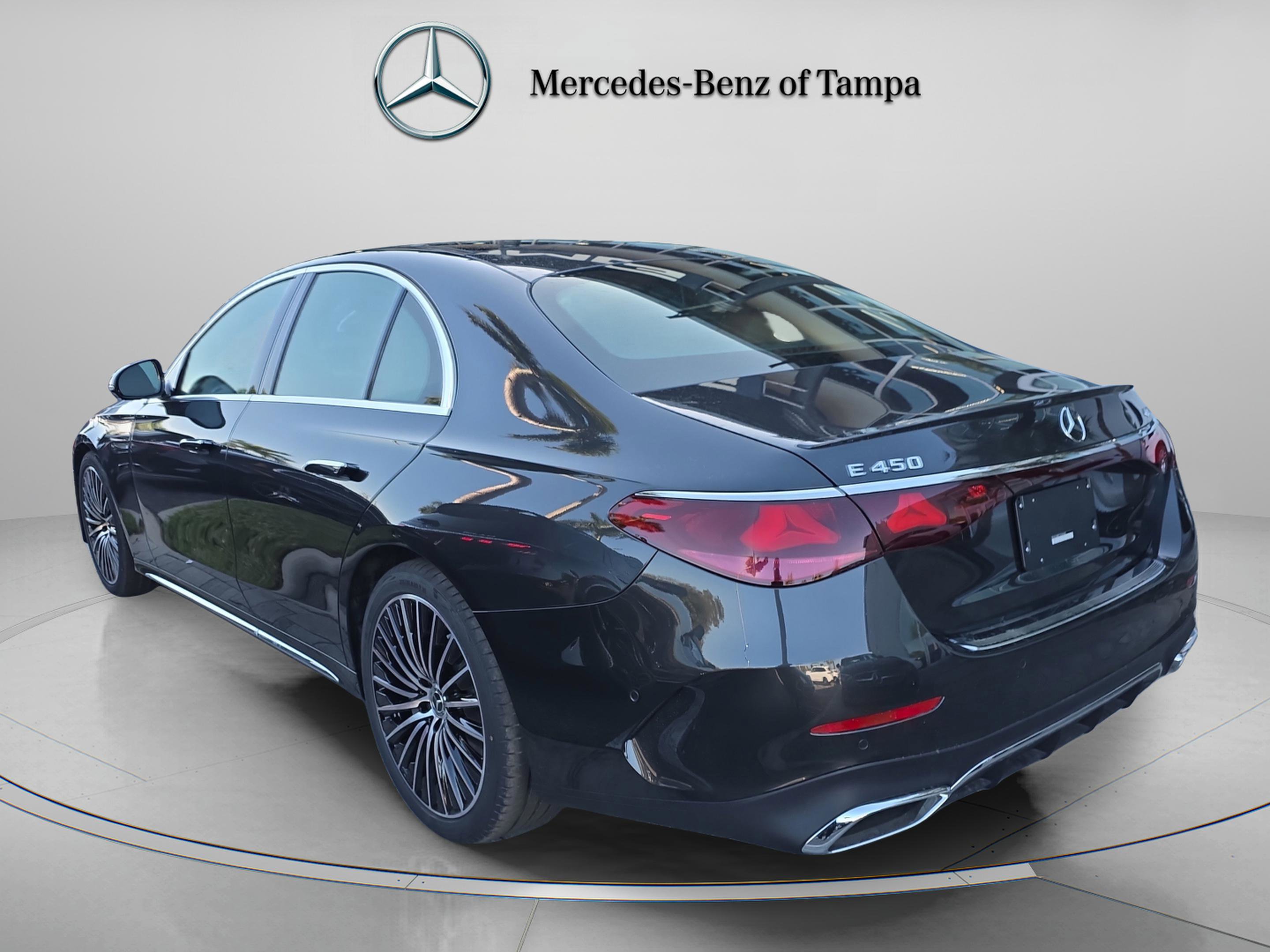 New 2026 Mercedes-Benz E 450 4MATIC Sedan image 3