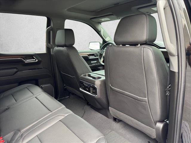 Used 2024 GMC Sierra 1500 Denali w/ Denali Reserve Package AWD/4WD image 24