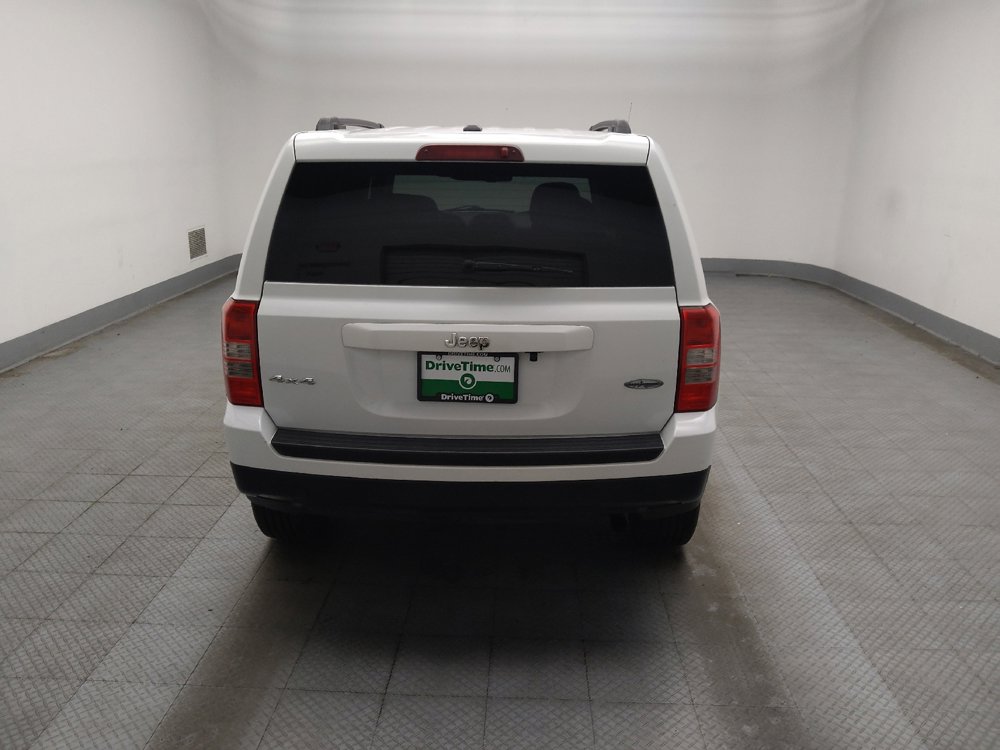 Used 2015 Jeep Patriot High Altitude AWD/4WD image 7