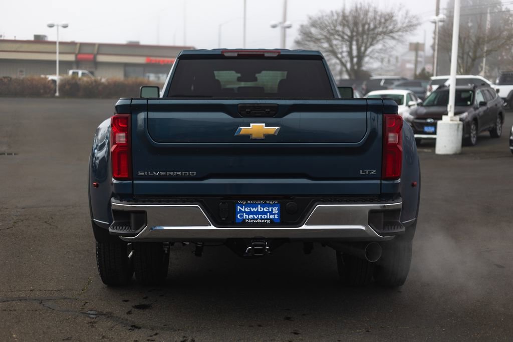 New 2026 Chevrolet Silverado 3500 LTZ w/ LTZ Convenience Package image 15