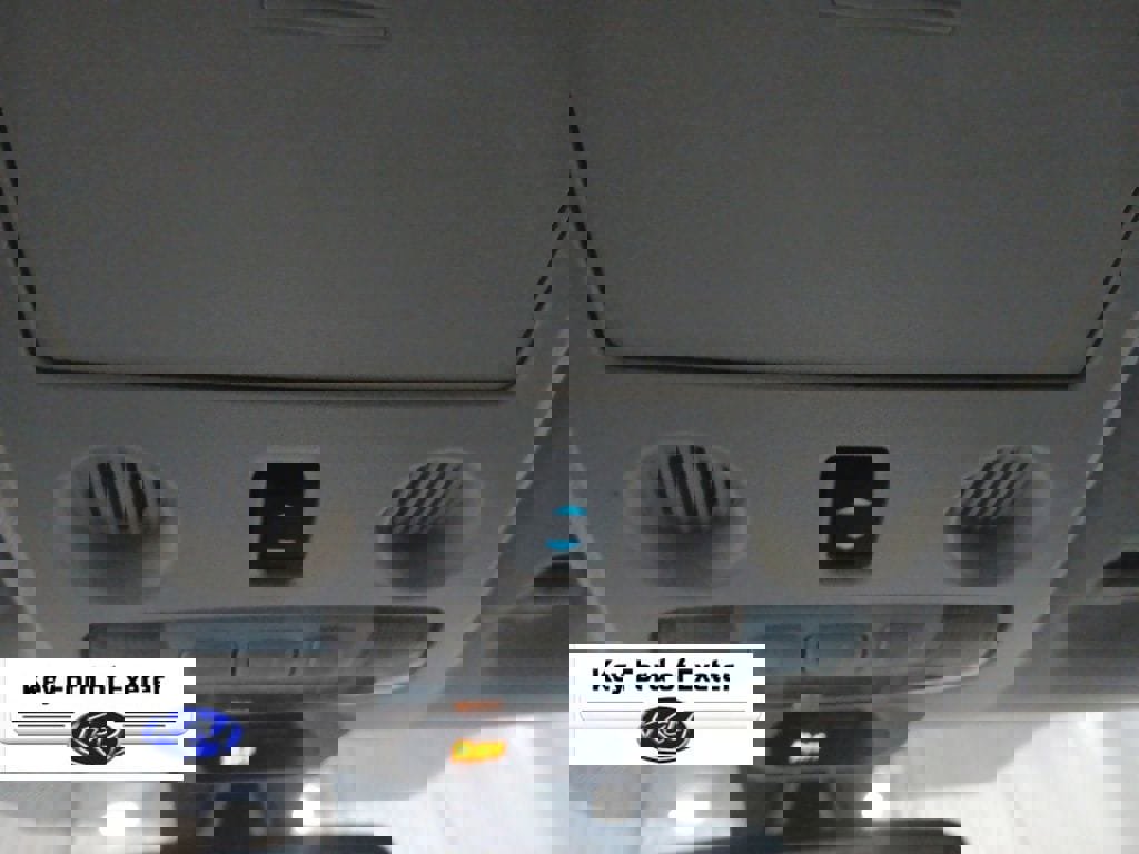 Used 2018 Ford EcoSport SES w/ SES Cold Weather Package AWD/4WD image 35