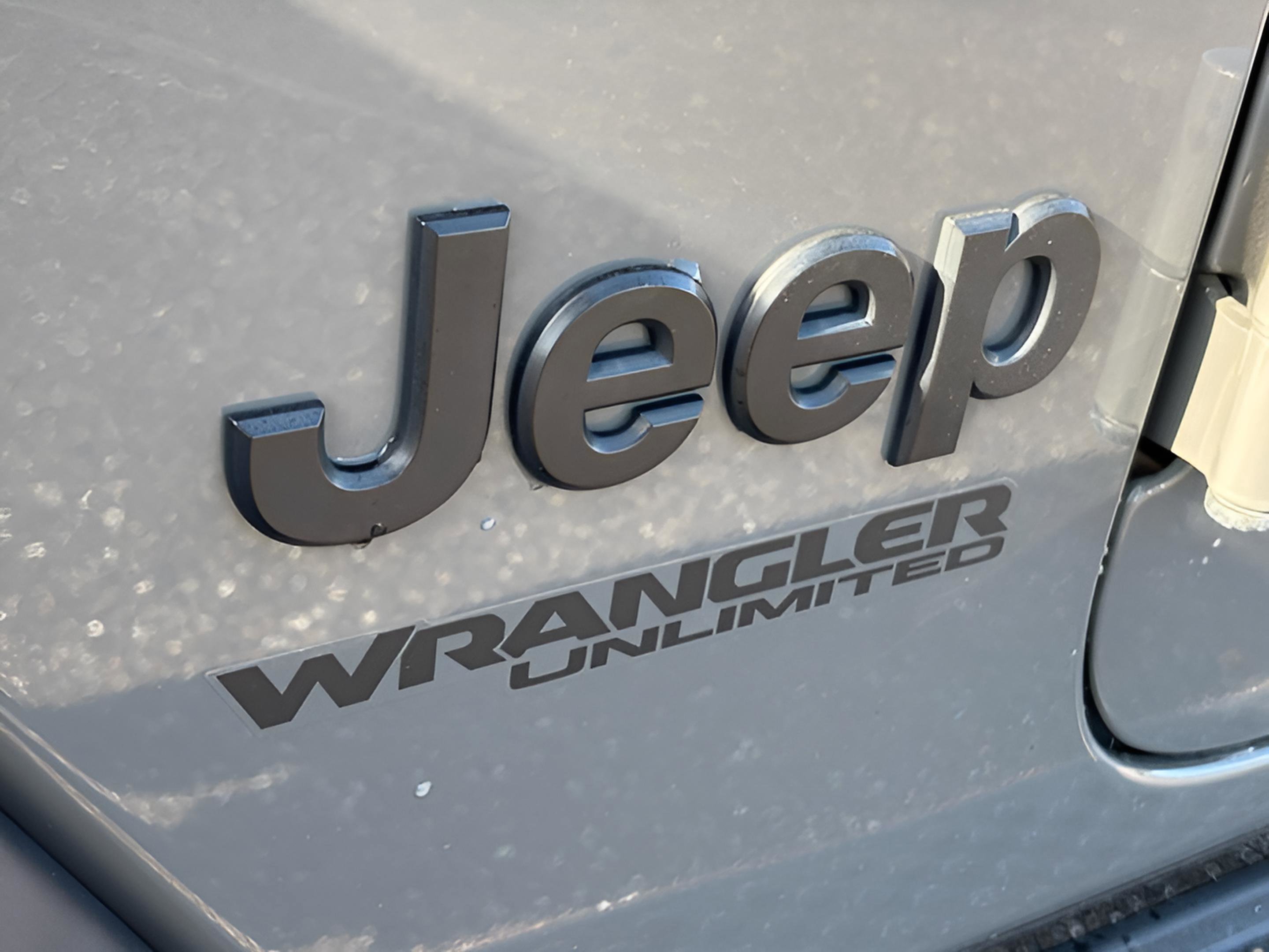 Used 2020 Jeep Wrangler Unlimited Sport image 12