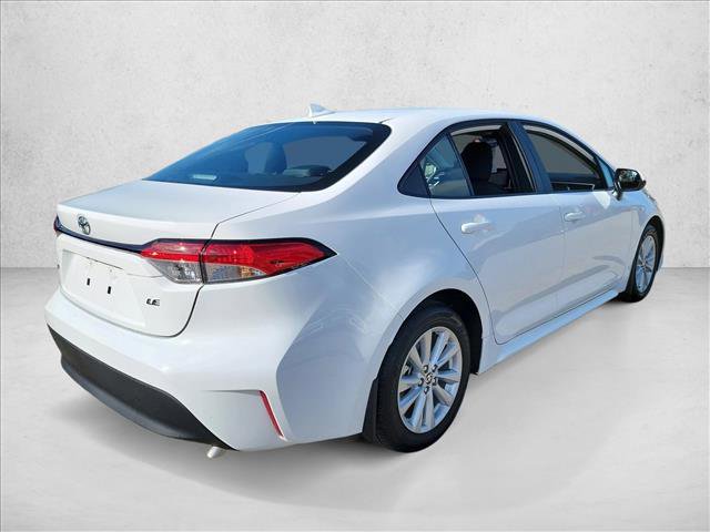Used 2025 Toyota Corolla LE image 5