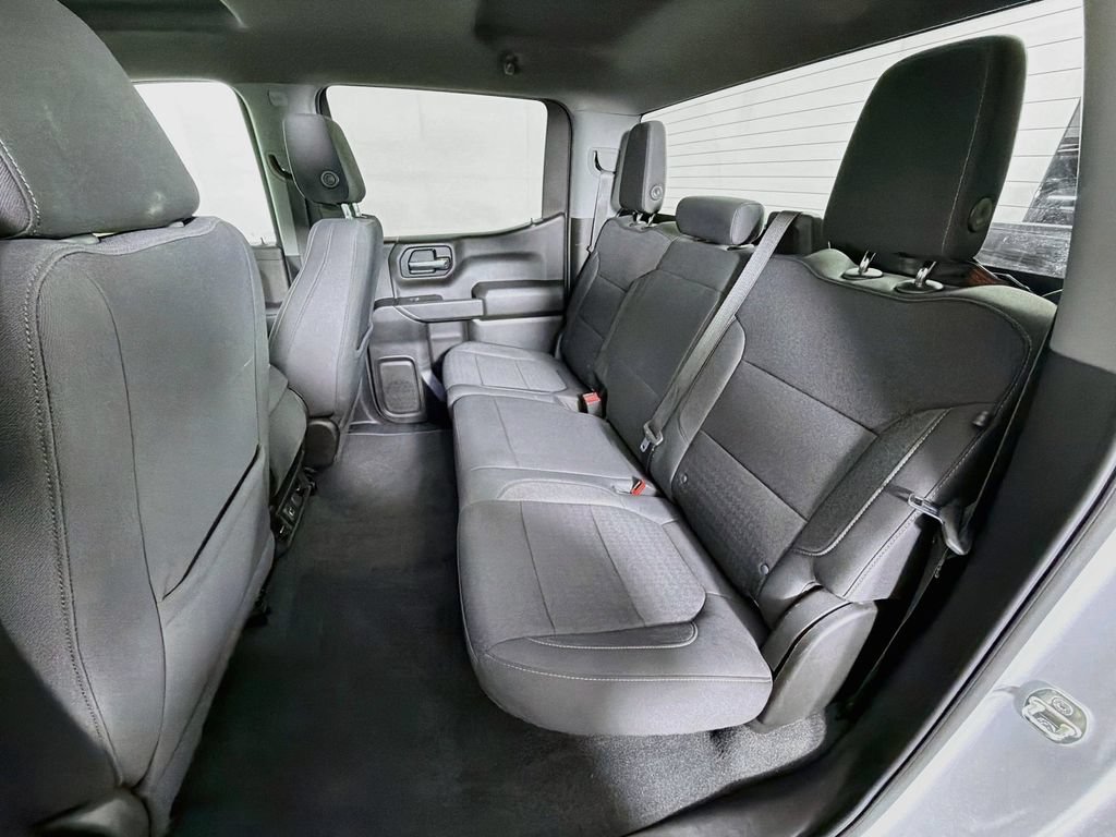 Used 2022 Chevrolet Silverado 1500 LT AWD/4WD image 23