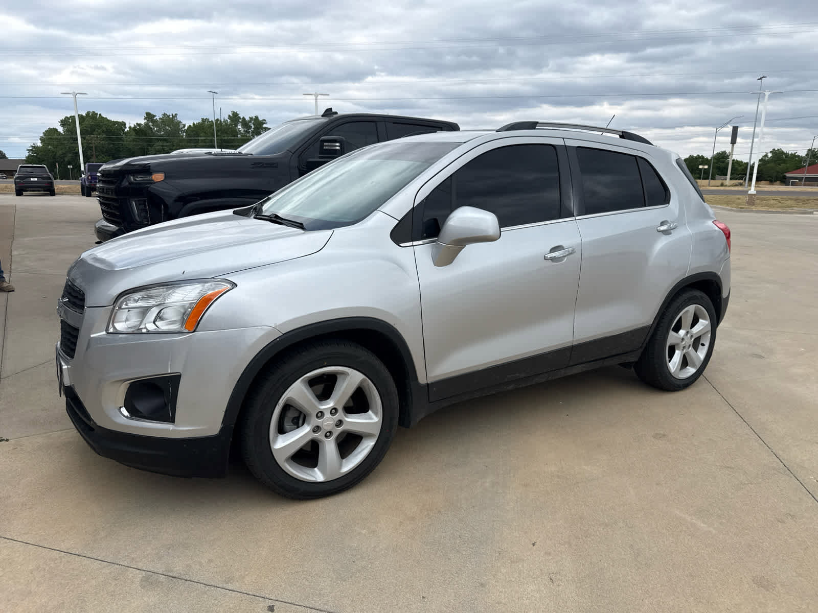 Used 2015 Chevrolet Trax LTZ FWD image 3