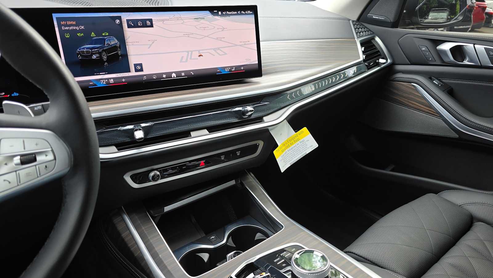 Used 2025 BMW X7 xDrive40i w/ Premium Package AWD/4WD image 36