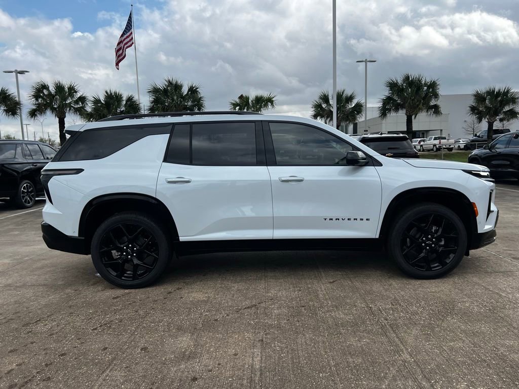 New 2026 Chevrolet Traverse RS image 9