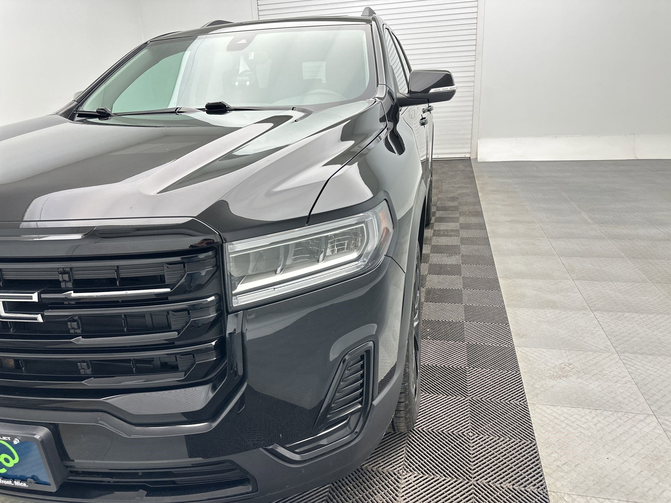 Certified 2023 GMC Acadia SLE w/ Driver Convenience Package image 21