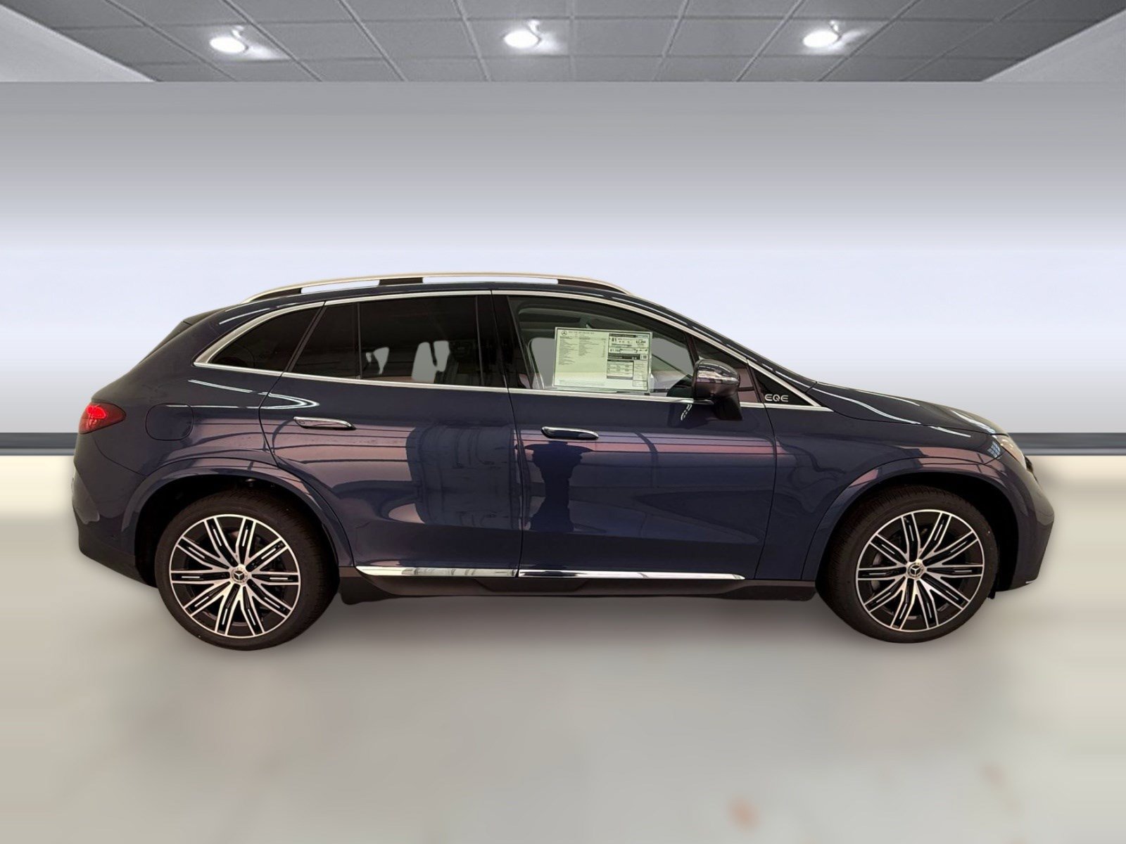New 2027 Mercedes-Benz EQE 320 4MATIC SUV image 7