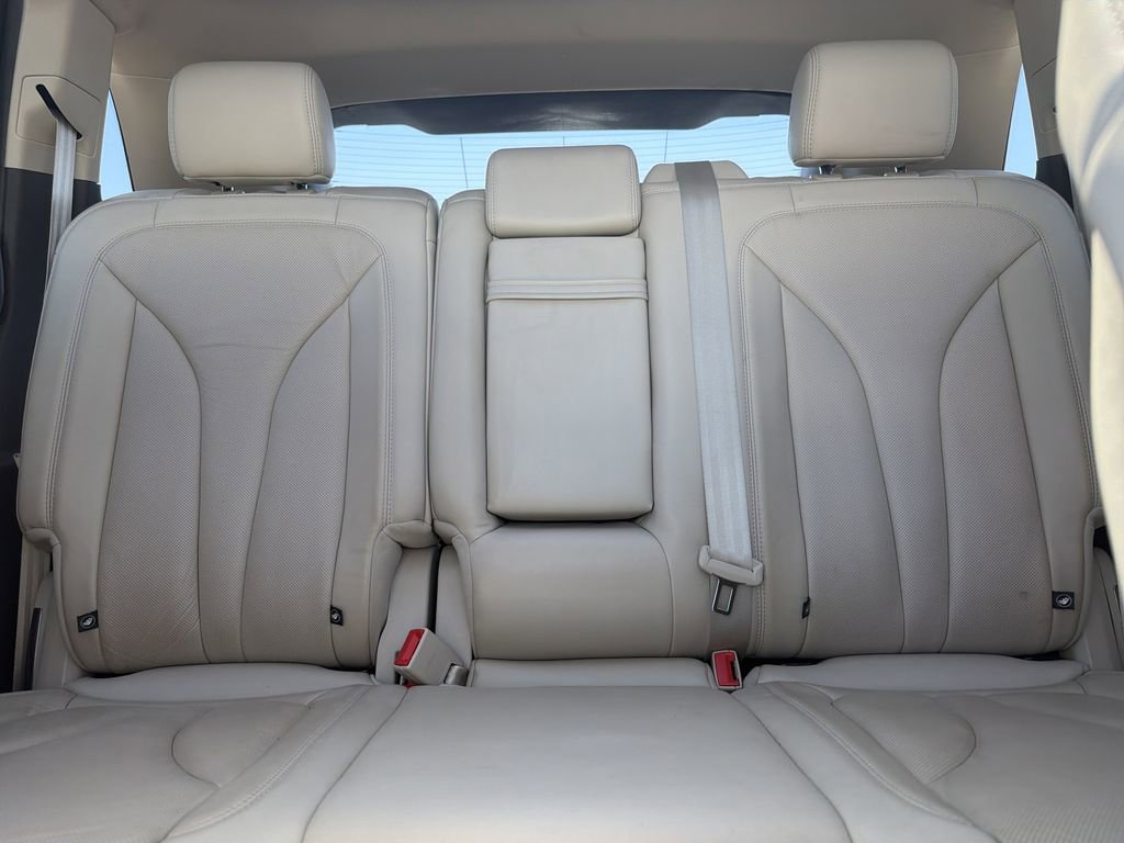 Used 2017 Lincoln MKX Reserve w/ Lincoln MKX Climate Package image 19