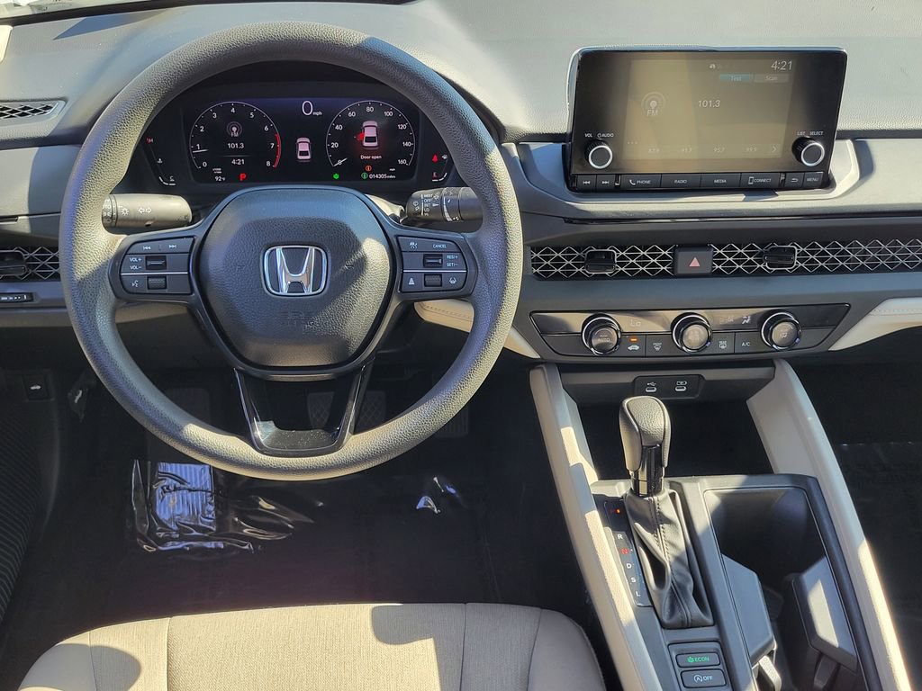 Used 2025 Honda Accord LX image 6