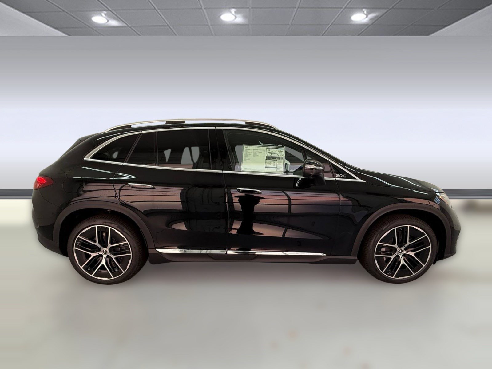 New 2027 Mercedes-Benz EQE 320 4MATIC SUV image 7
