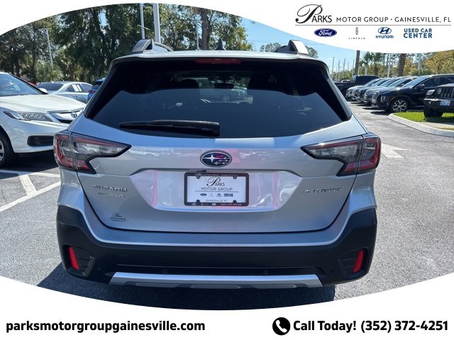 Used 2020 Subaru Outback Limited image 4
