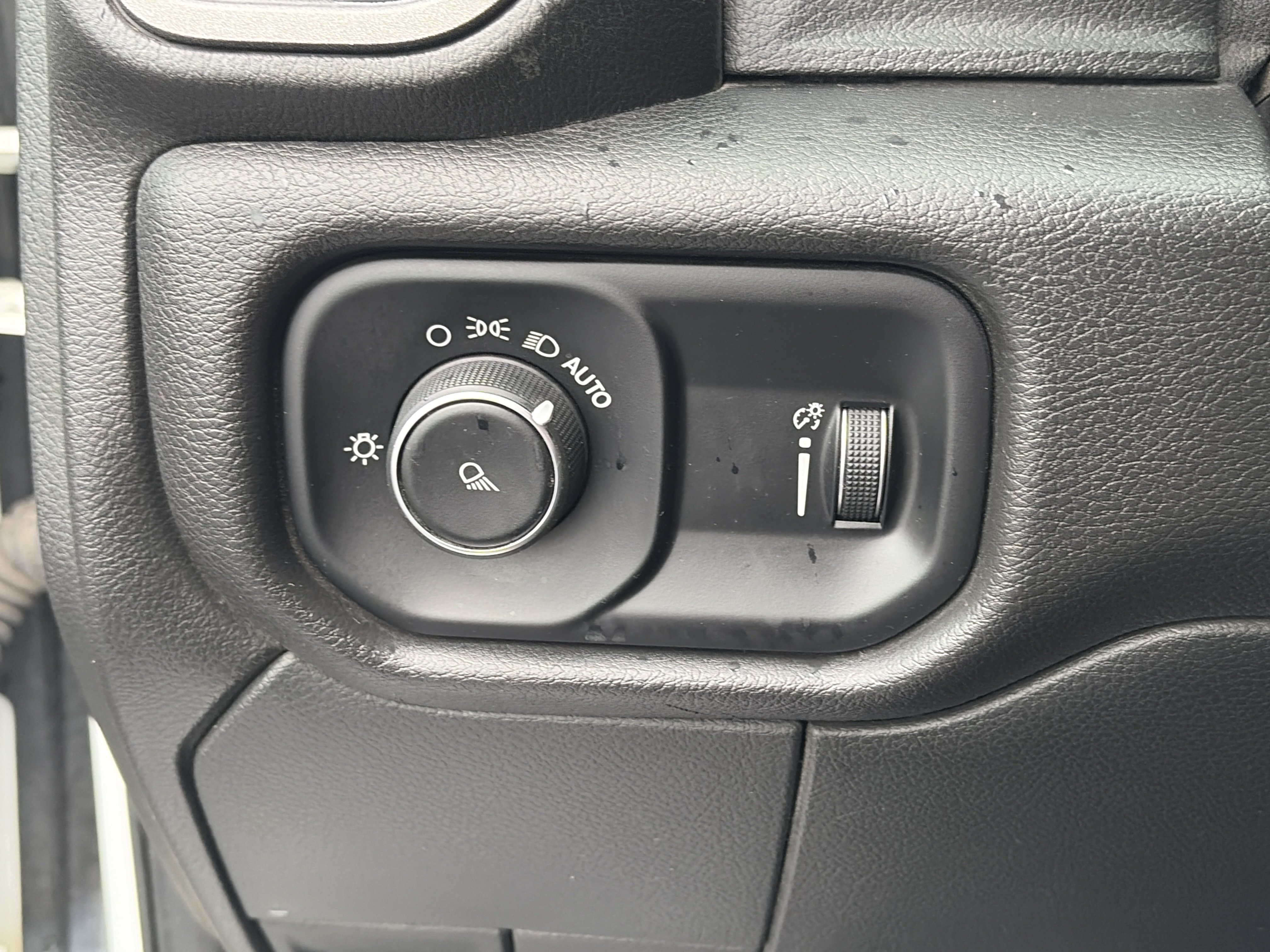 Used 2023 RAM 3500 Tradesman AWD/4WD image 27