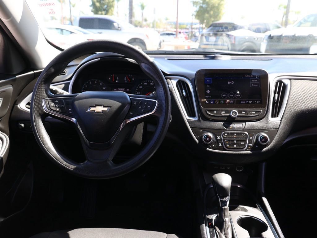 Used 2024 Chevrolet Malibu LT image 21
