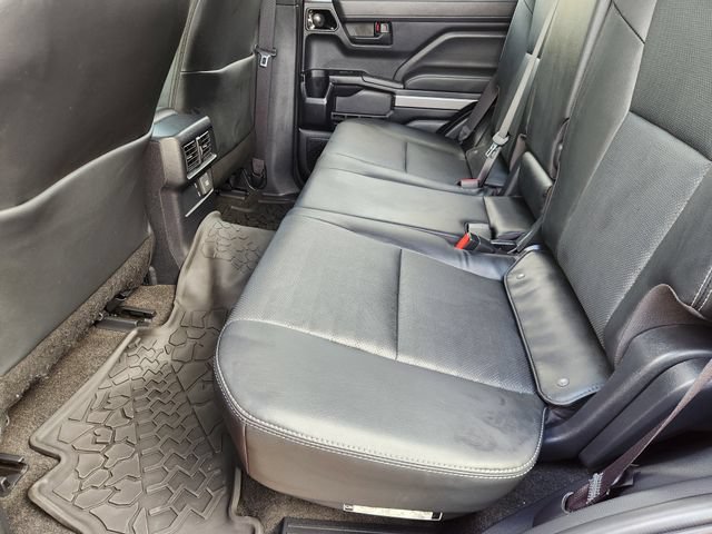 Used 2025 Toyota 4Runner TRD Off-Road Premium w/ Tow Technology Package AWD/4WD image 30