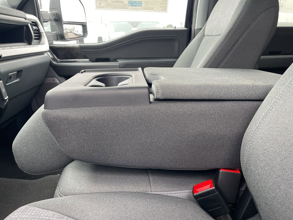 New 2026 Ford F350 XLT w/ XLT Premium Package image 12