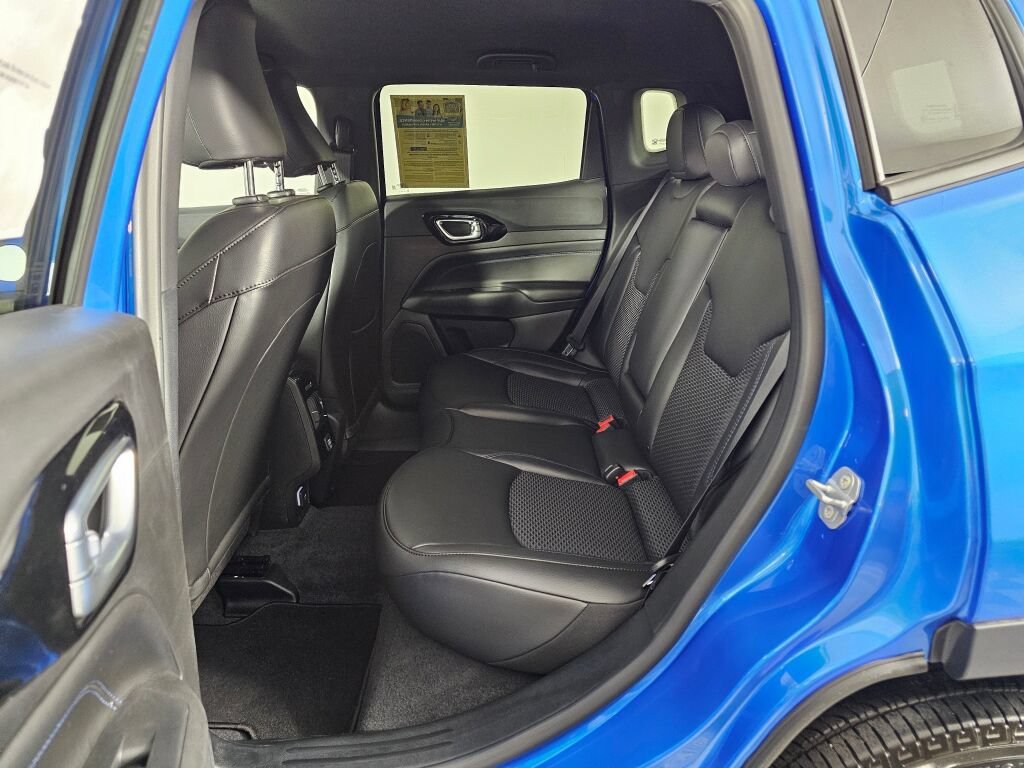 New 2026 Jeep Compass Latitude AWD/4WD image 32