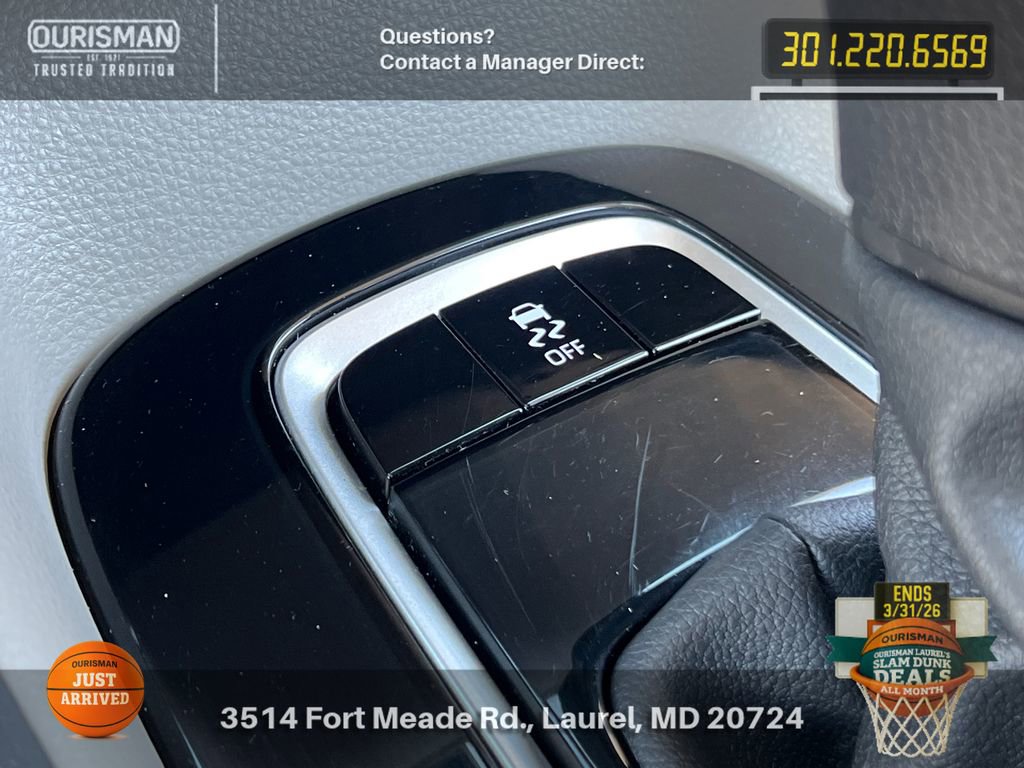 Used 2024 Toyota Corolla LE image 25