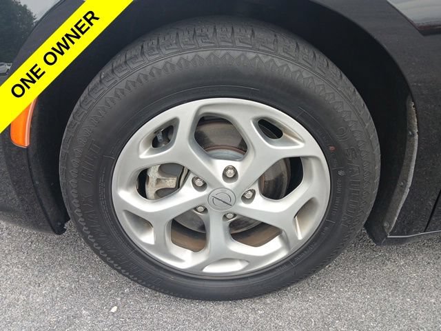 Certified 2023 Chrysler Pacifica Limited FWD image 2
