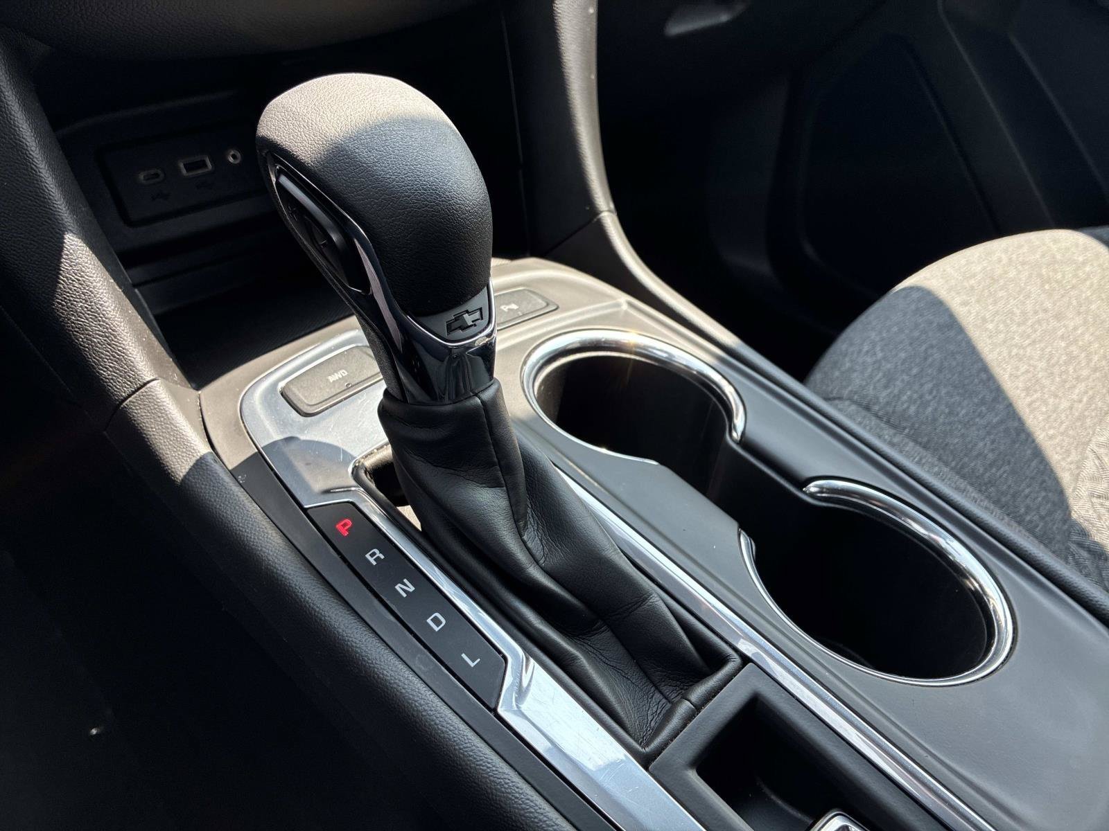 Used 2023 Chevrolet Equinox LT w/ LPO, Floor Liner Package AWD/4WD image 28