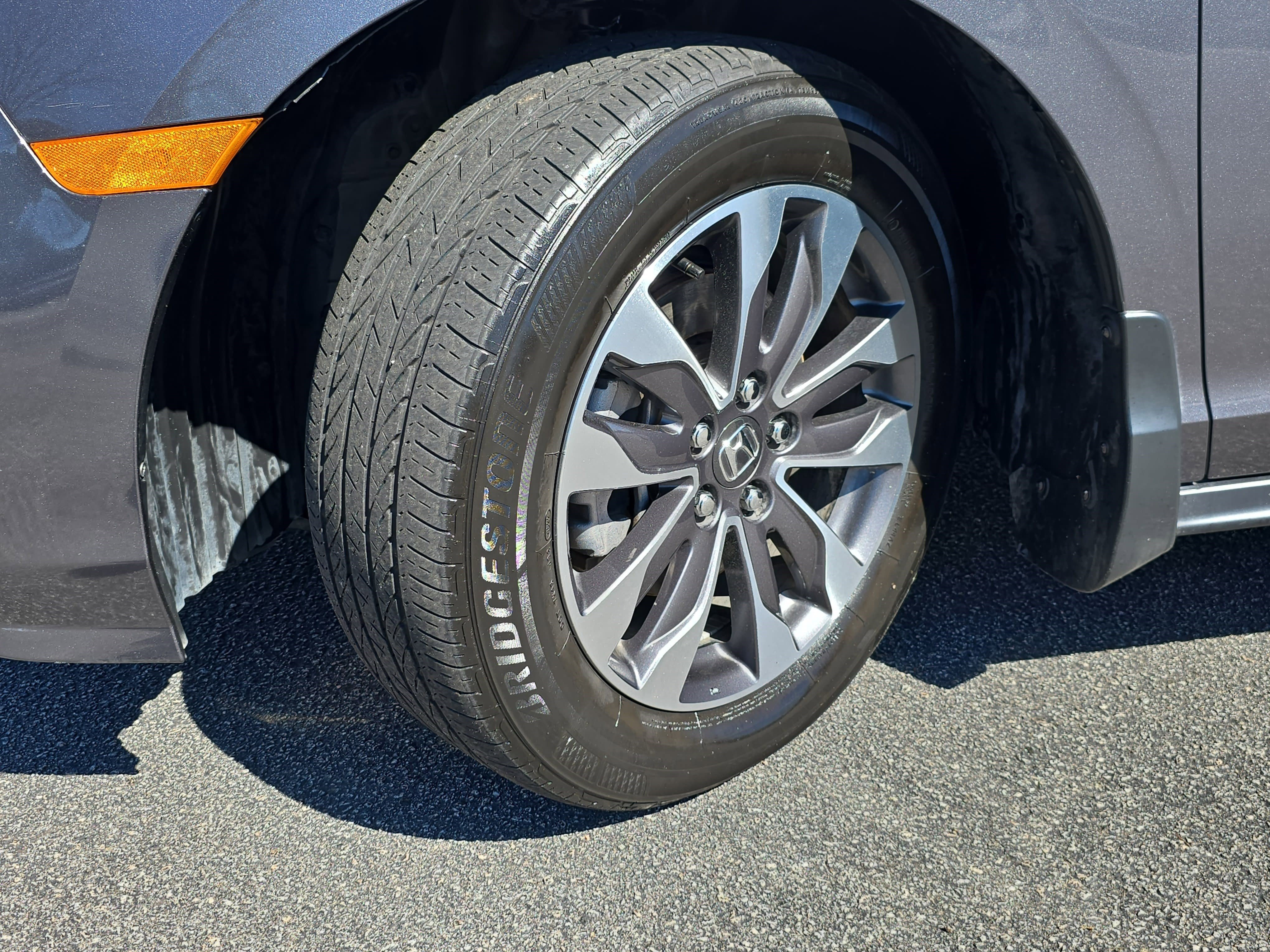 Used 2023 Honda Odyssey EX-L image 35