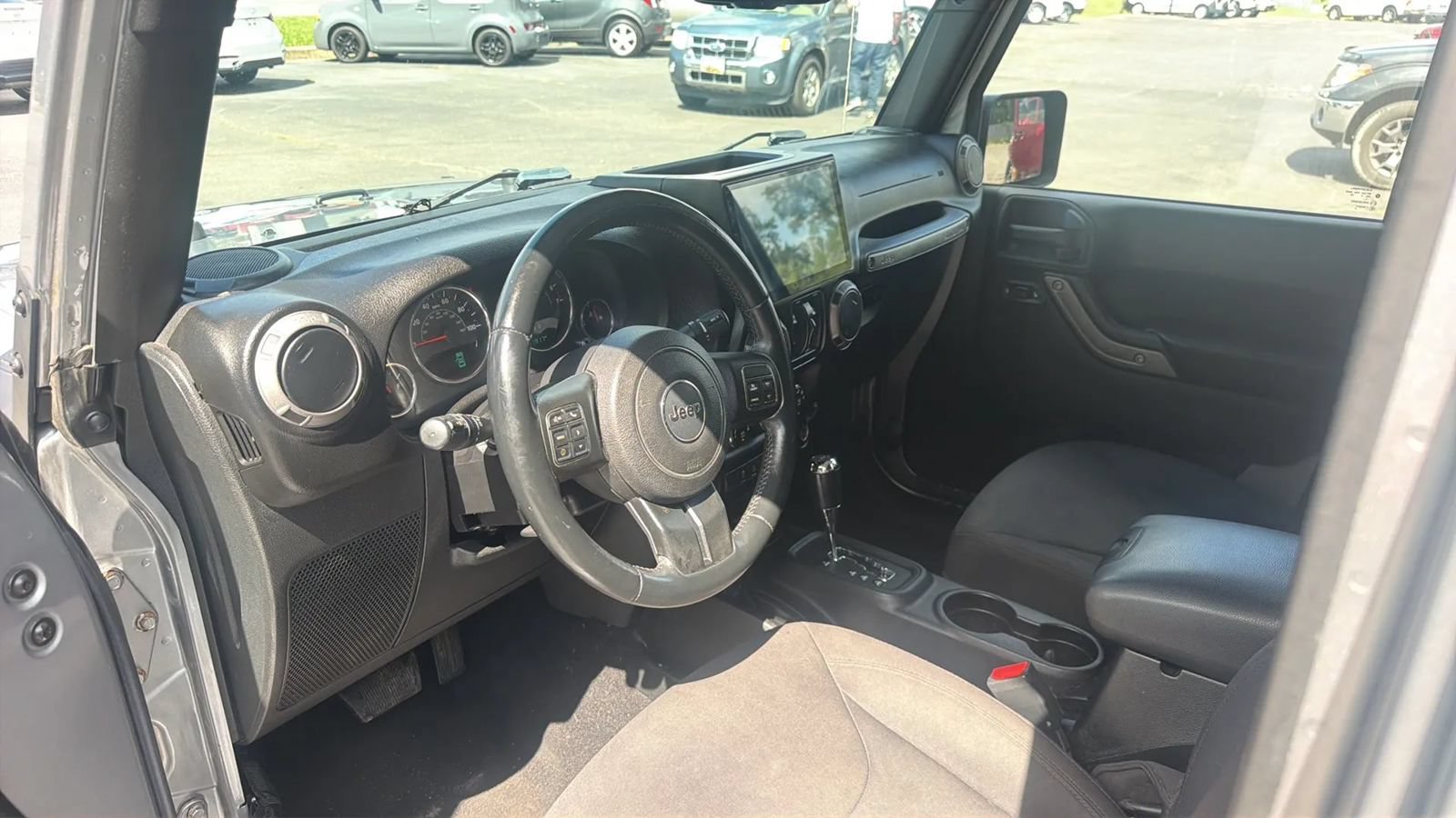 Used 2015 Jeep Wrangler Unlimited Sport w/ Quick Order Package 24S AWD/4WD image 12