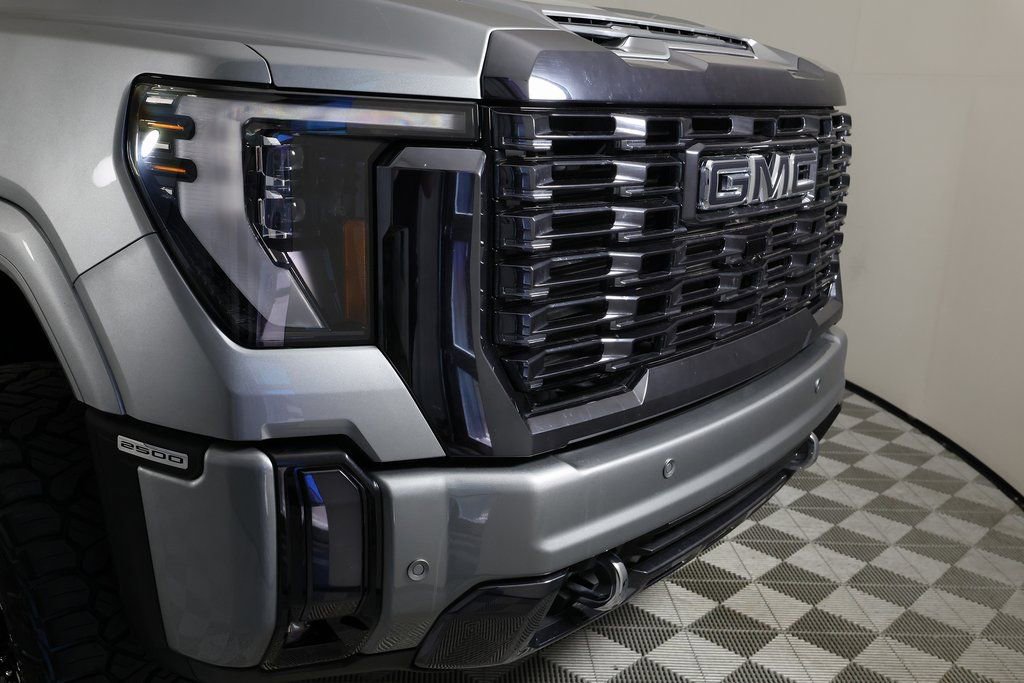 Used 2024 GMC Sierra 2500 Denali Ultimate image 46