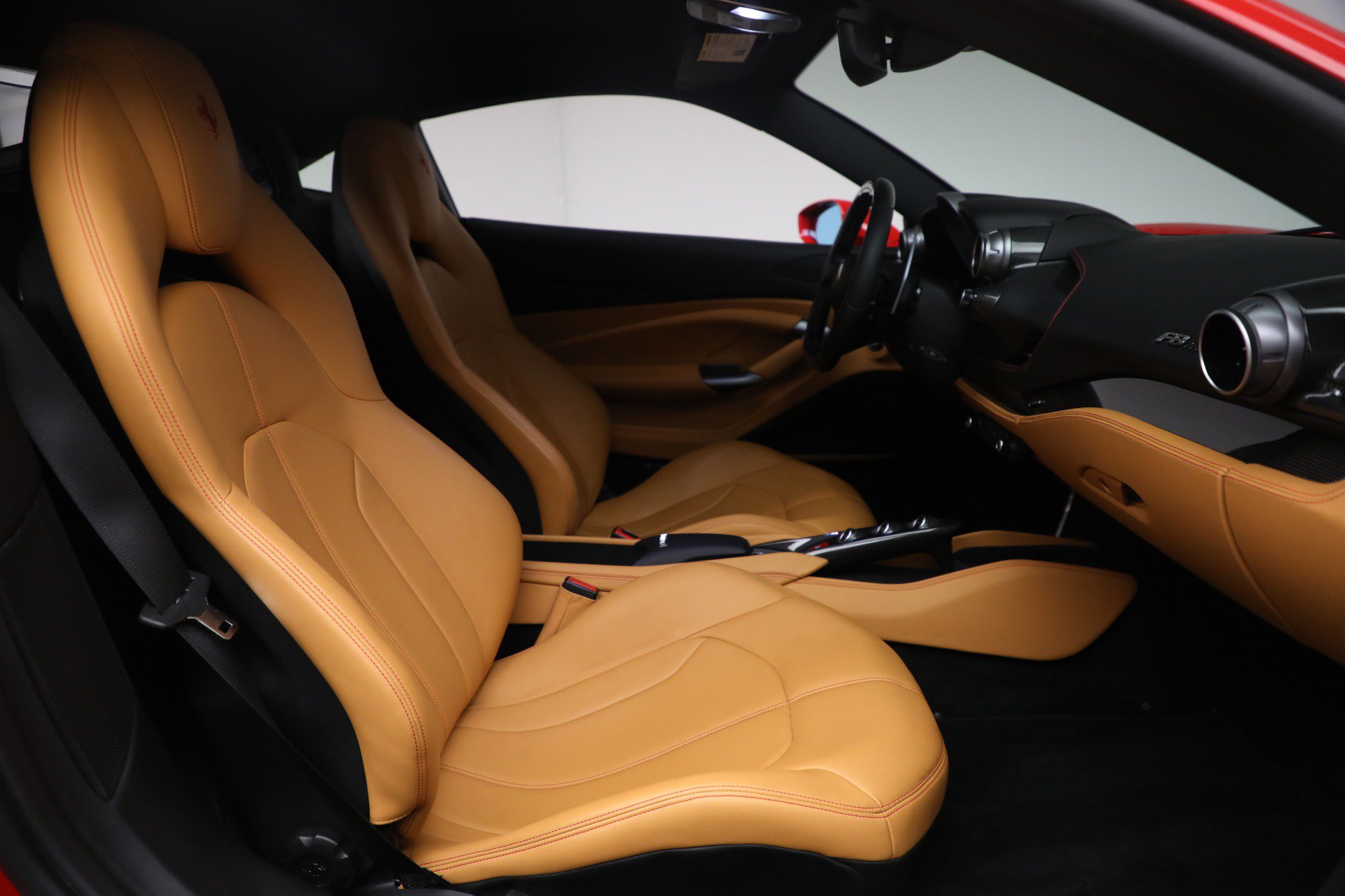 Certified 2020 Ferrari F8 Tributo image 17