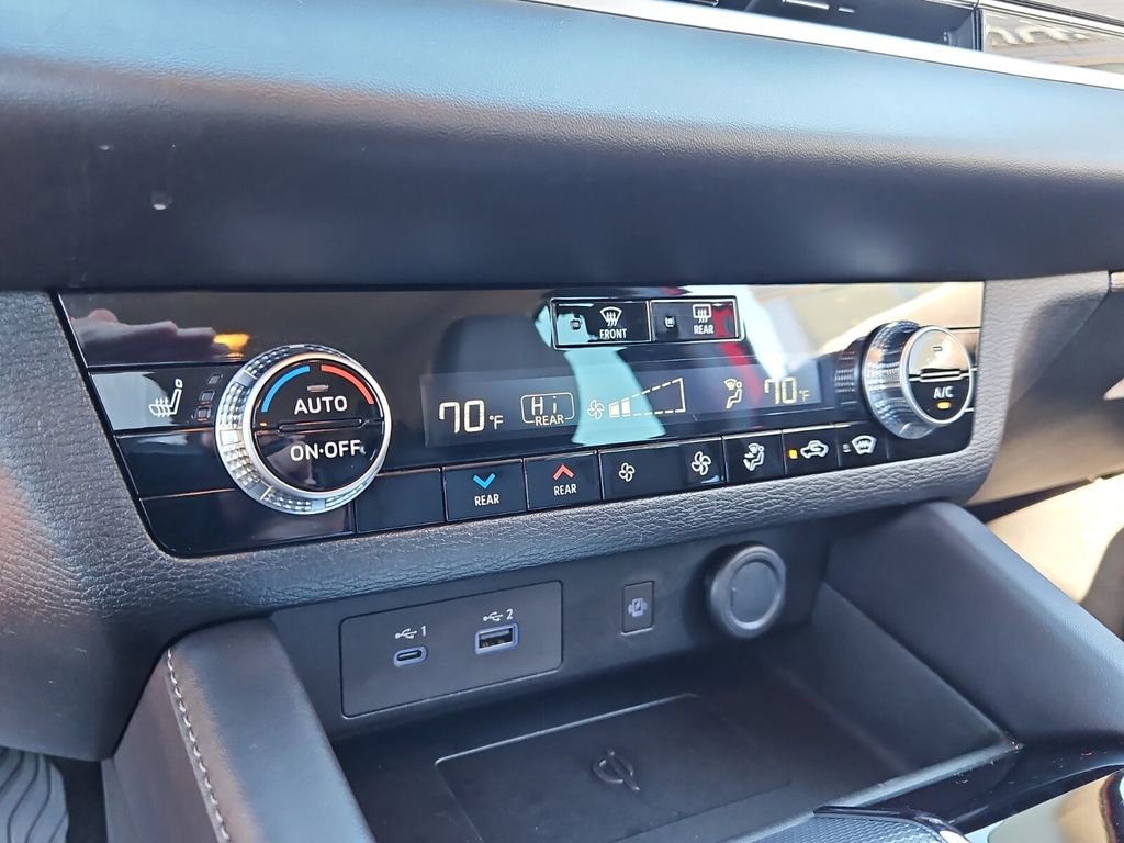 Used 2023 Mitsubishi Outlander SEL image 22