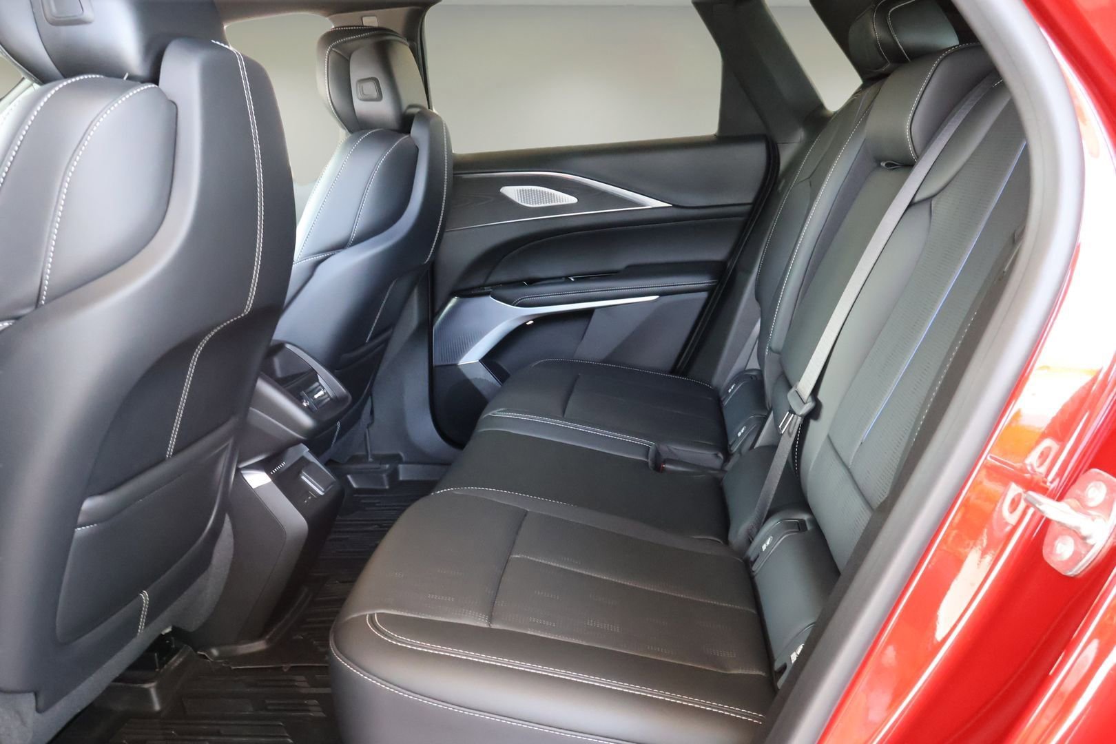 Certified 2024 Cadillac Lyriq Sport image 14