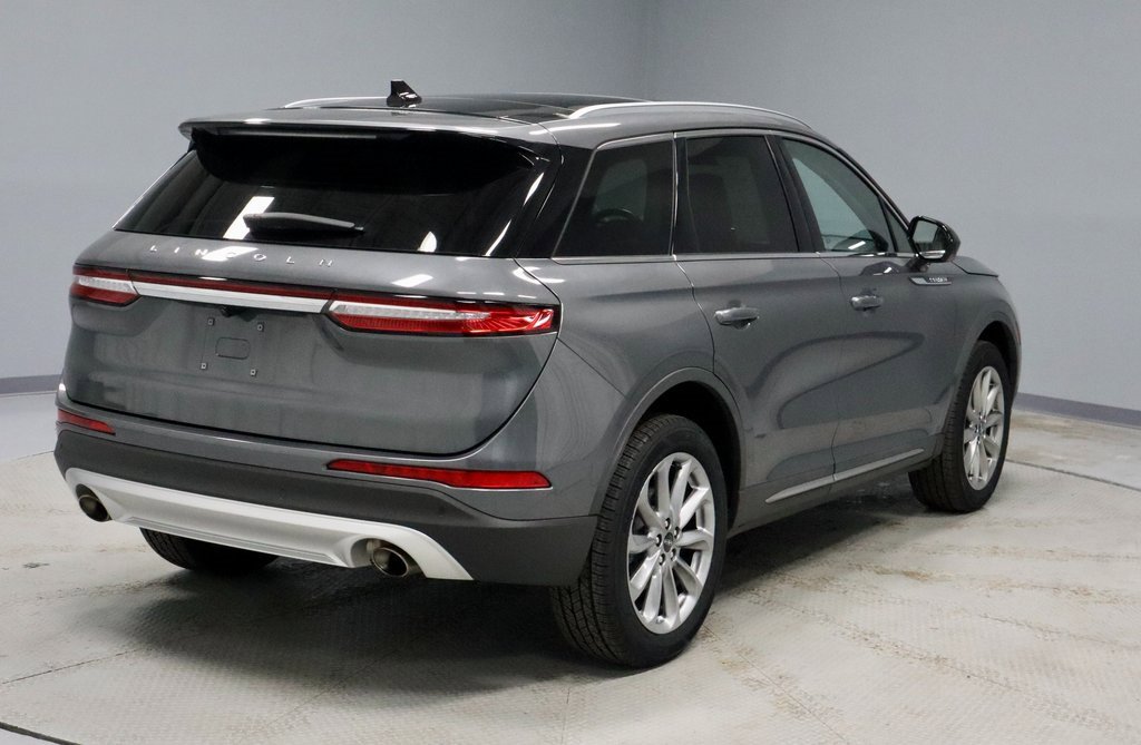 Used 2022 Lincoln Corsair AWD w/ Premium Package image 13