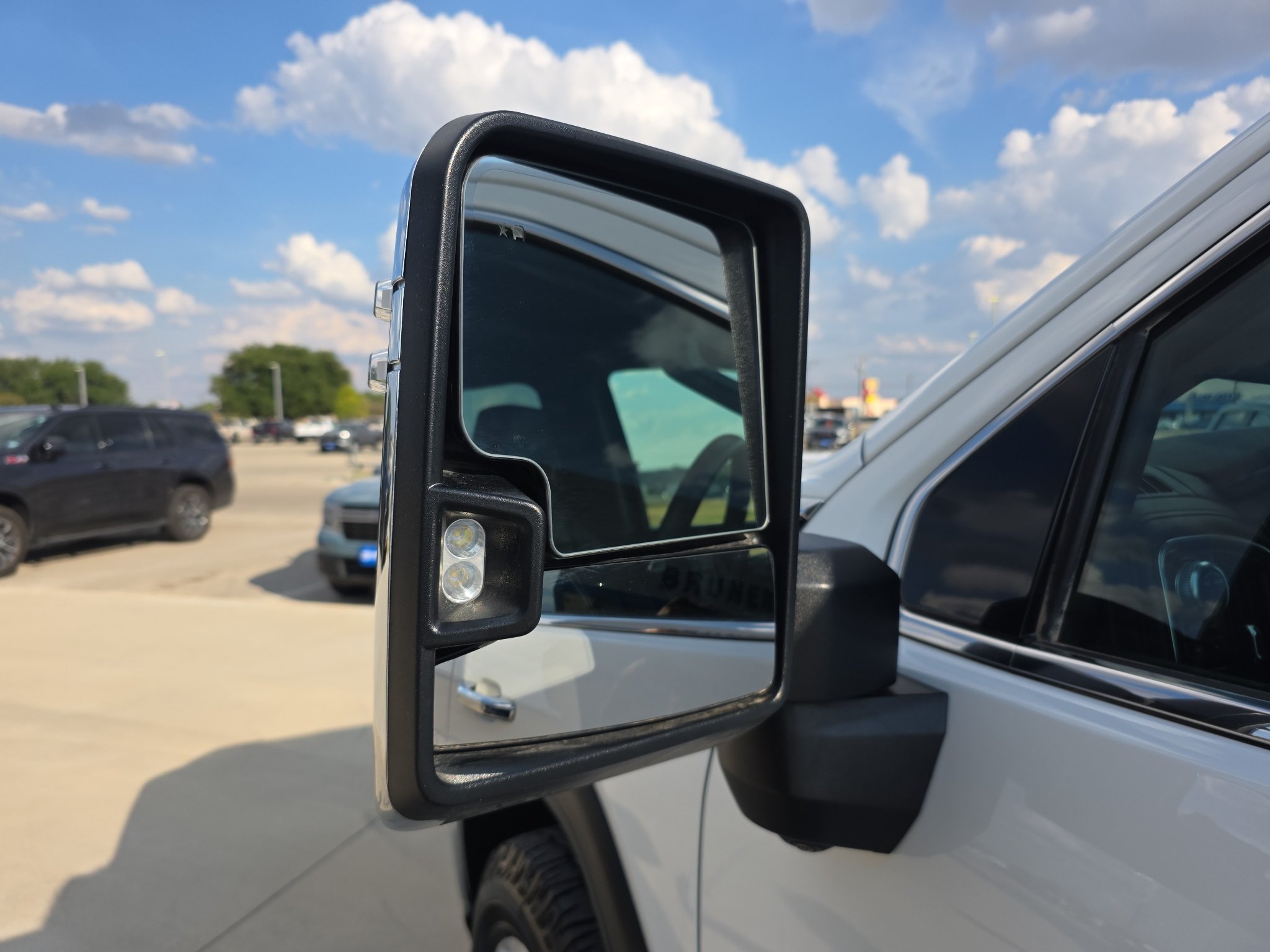 Used 2021 GMC Sierra 2500 SLT w/ Texas SLT Premium Package AWD/4WD image 7